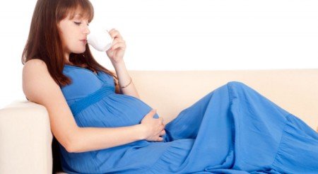 Чому вагітним не можна пити каву