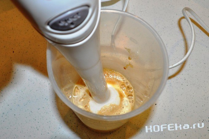 Авторський рецепт кави фраппе в домашніх умовах