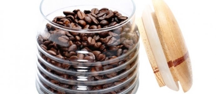 Зберігання кави в зернах та меленої кави